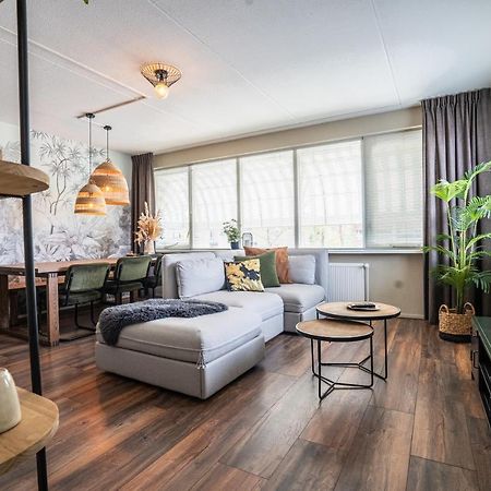 The Lion King - 6 Person Linked Apartment With Roof Terrace Groningen Exterior photo